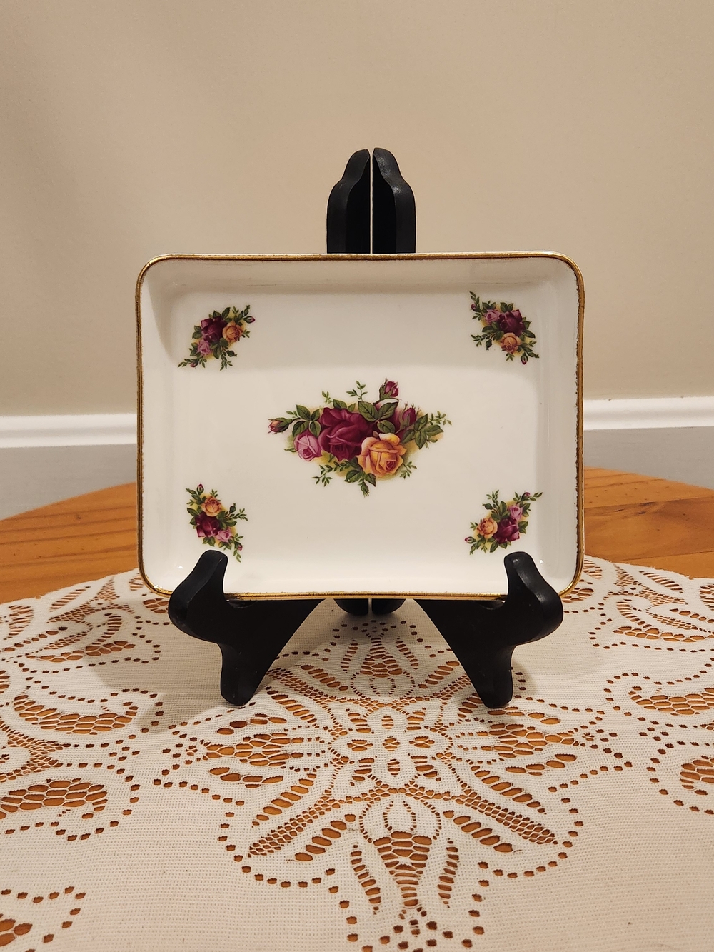 Royal Albert Old Country Roses 6.5" X 5" Rectangle Trinket Tray / Bon Bon Dish
